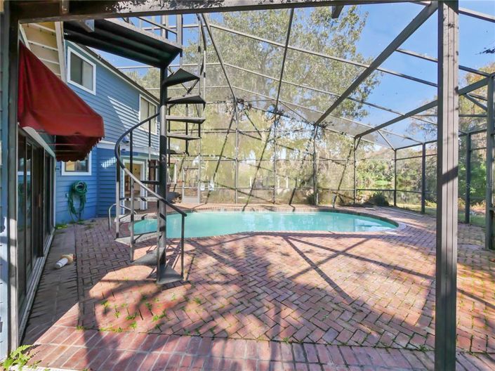 Image No.9-4 Bed Property for sale