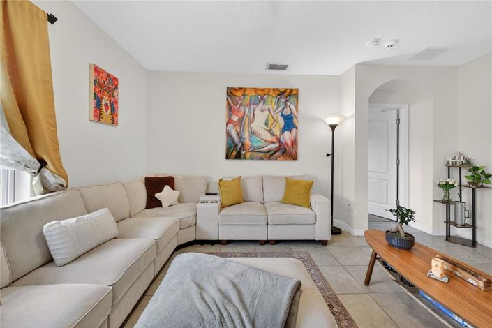 Image No.21-4 Bed Property for sale