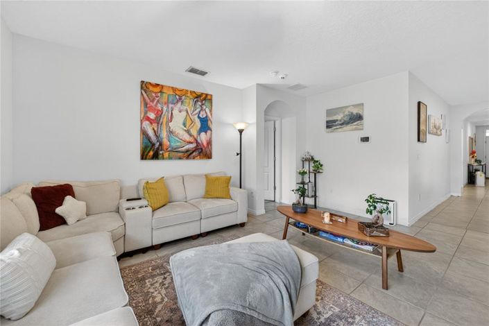 Image No.22-4 Bed Property for sale