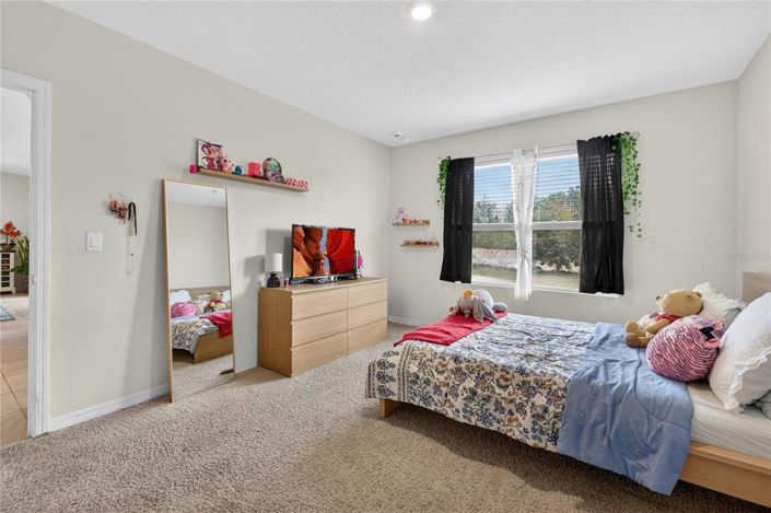 Image No.27-4 Bed Property for sale