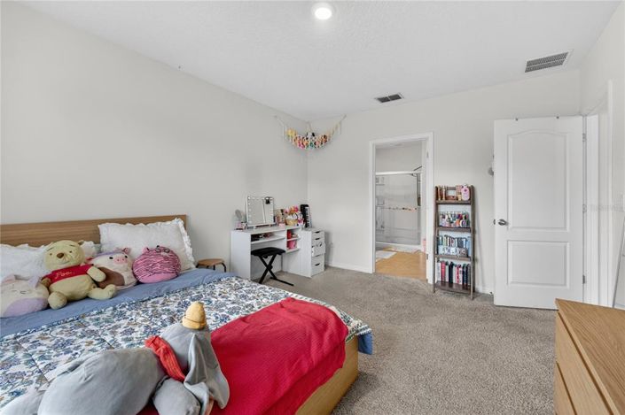 Image No.28-4 Bed Property for sale