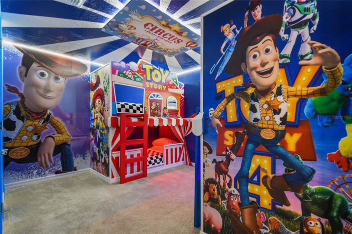 Image No.5-10 Bed Property for sale