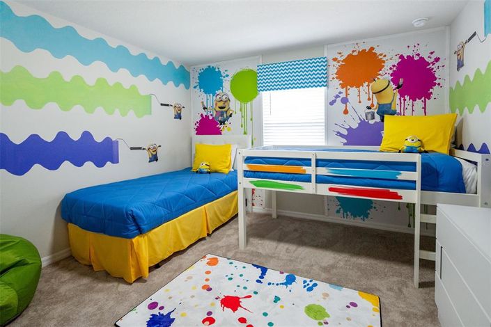 Image No.25-7 Bed Property for sale