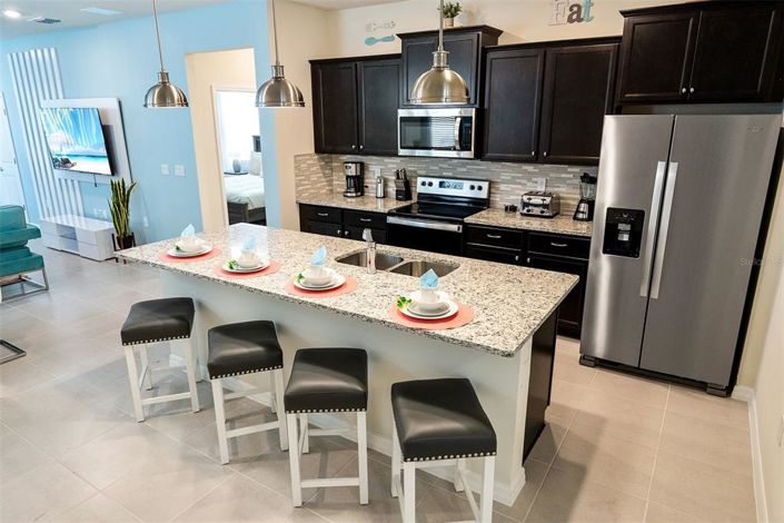 Image No.4-7 Bed Property for sale