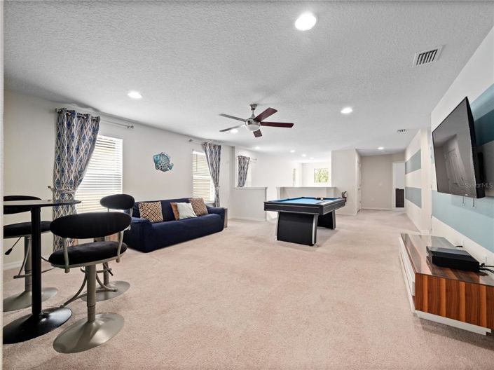 Image No.18-6 Bed Property for sale