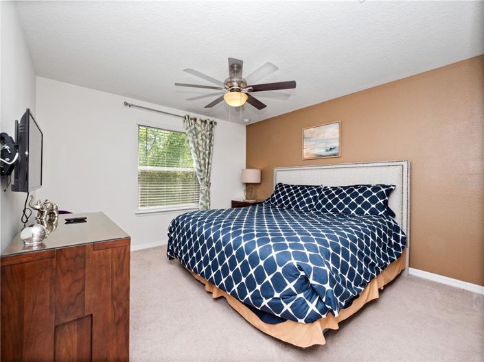 Image No.25-6 Bed Property for sale