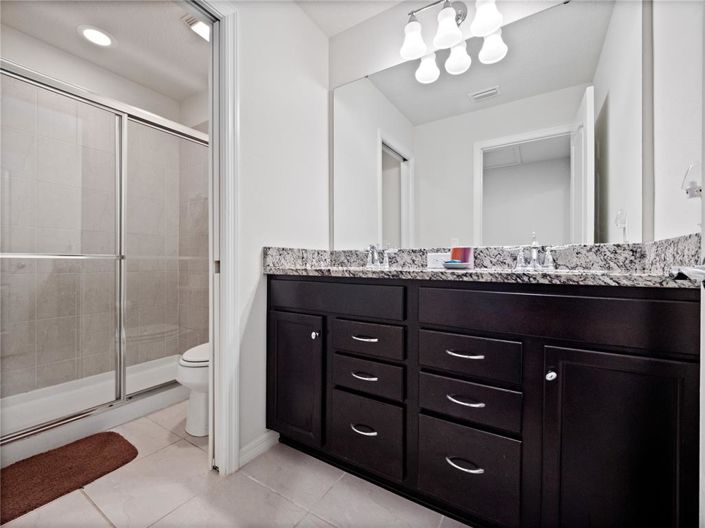 Image No.28-6 Bed Property for sale