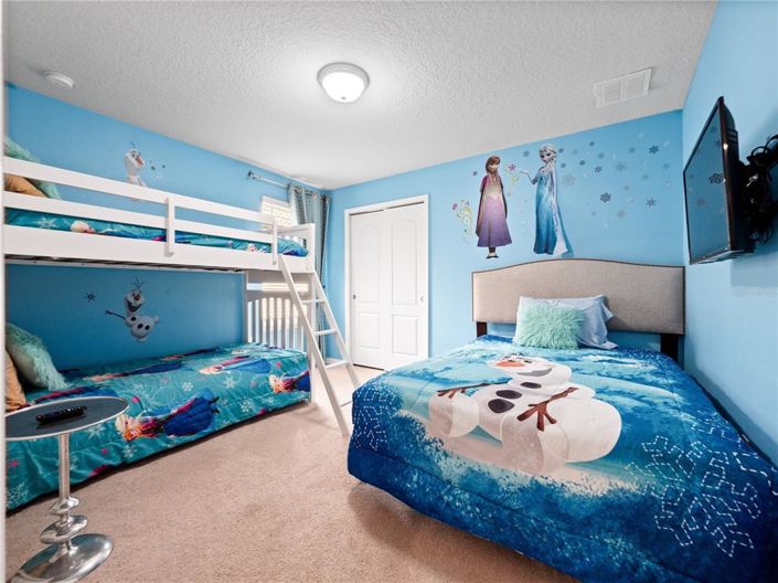 Image No.29-6 Bed Property for sale