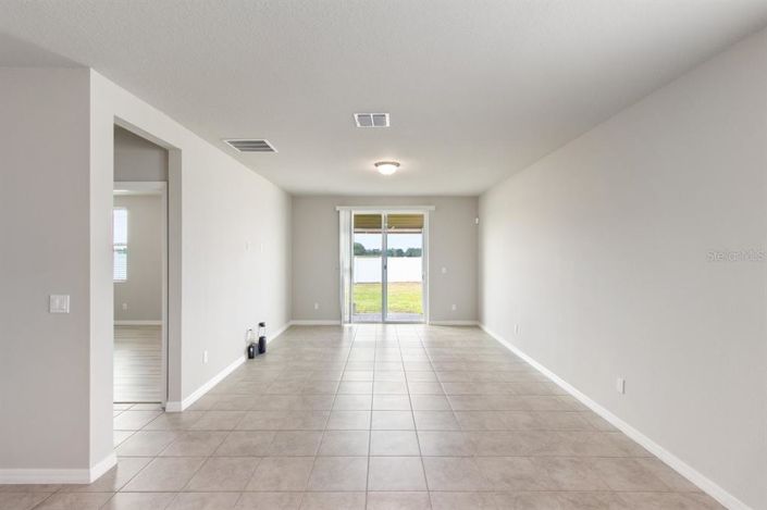 Image No.10-3 Bed Property for sale