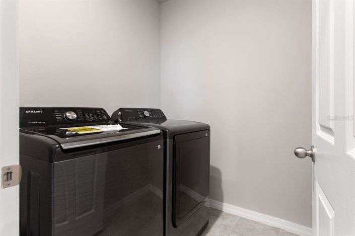 Image No.19-3 Bed Property for sale