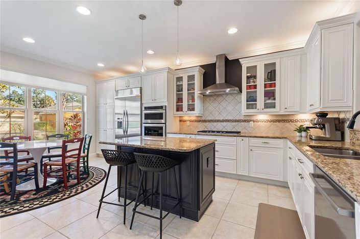 Image No.23-3 Bed Property for sale