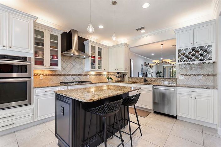 Image No.24-3 Bed Property for sale