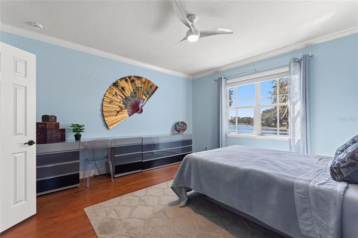 Image No.36-3 Bed Property for sale