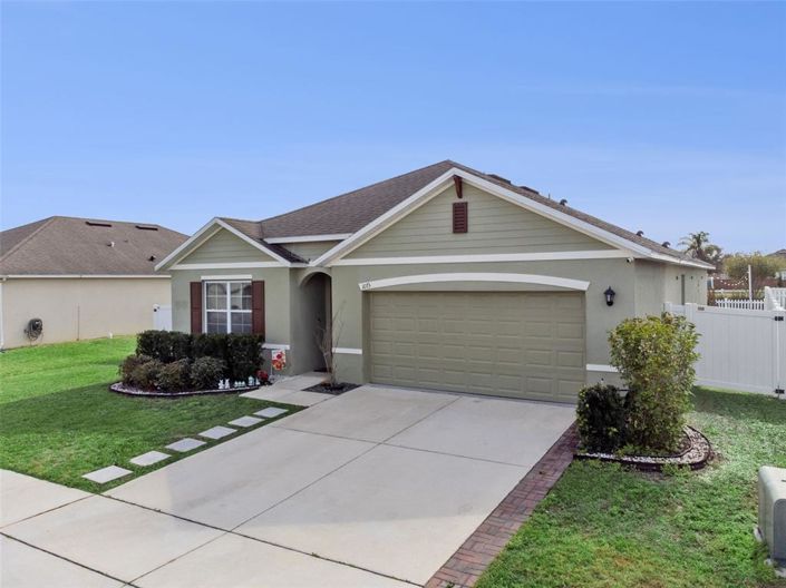 Image No.2-Propriété de 4 chambres à vendre à Davenport