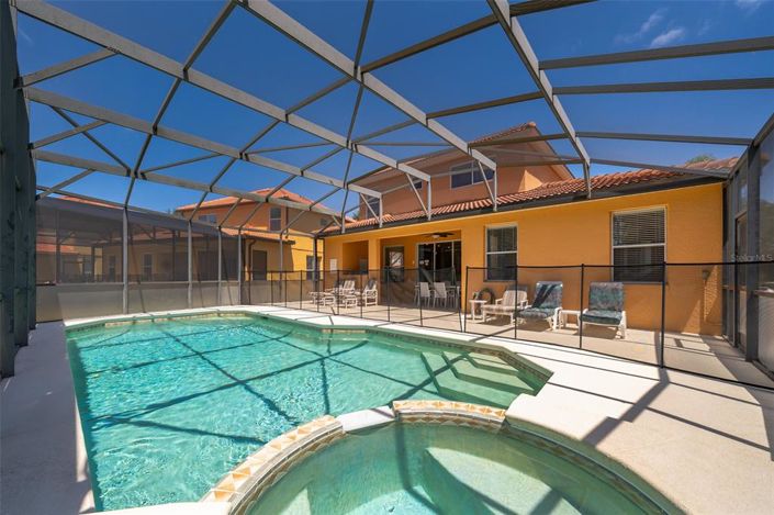 Image No.38-5 Bed Property for sale