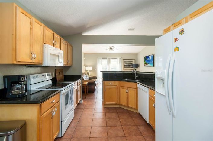 Image No.8-4 Bed Property for sale