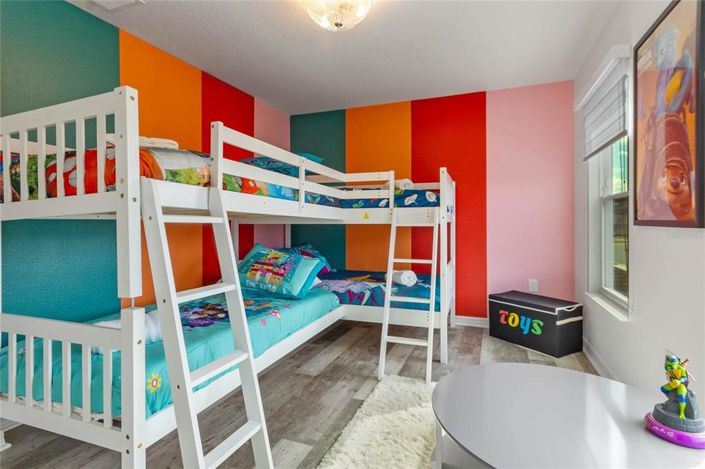 Image No.20-4 Bed Property for sale