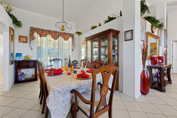 Image No.16-Propriété de 4 chambres à vendre à Kissimmee