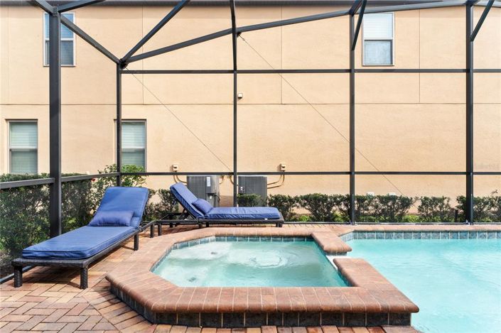 Image No.49-8 Bed Property for sale