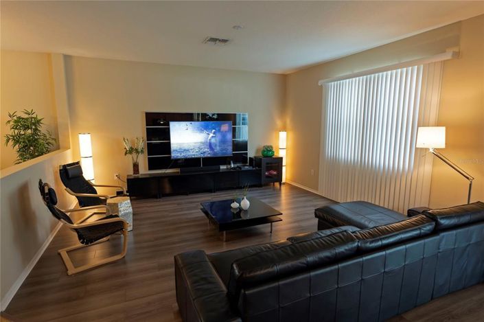 Image No.3-4 Bed Property for sale