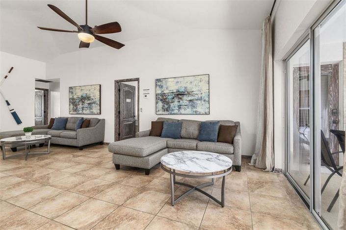 Image No.12-Propriété de 3 chambres à vendre à Clermont