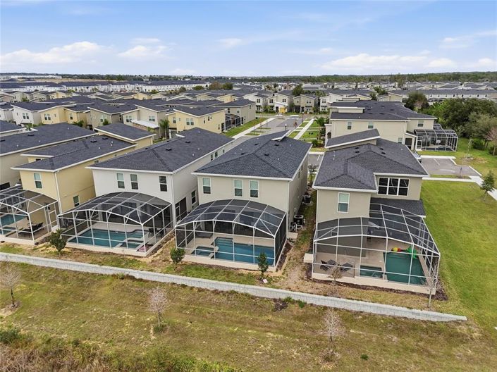 Image No.52-6 Bed Property for sale