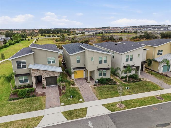 Image No.56-6 Bed Property for sale