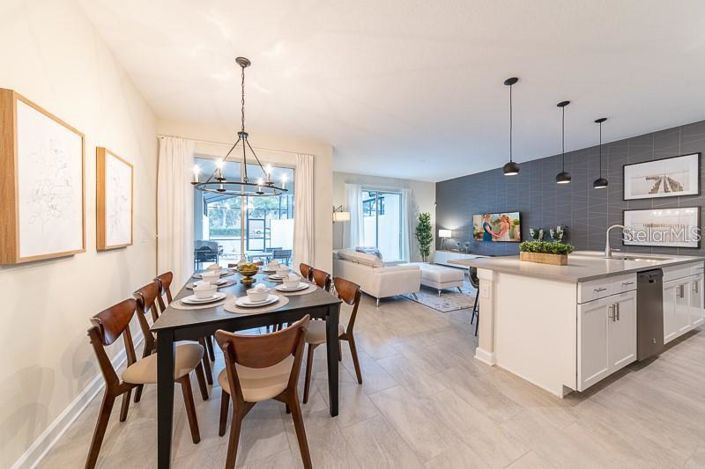 Image No.2-4 Bed Townhouse for sale