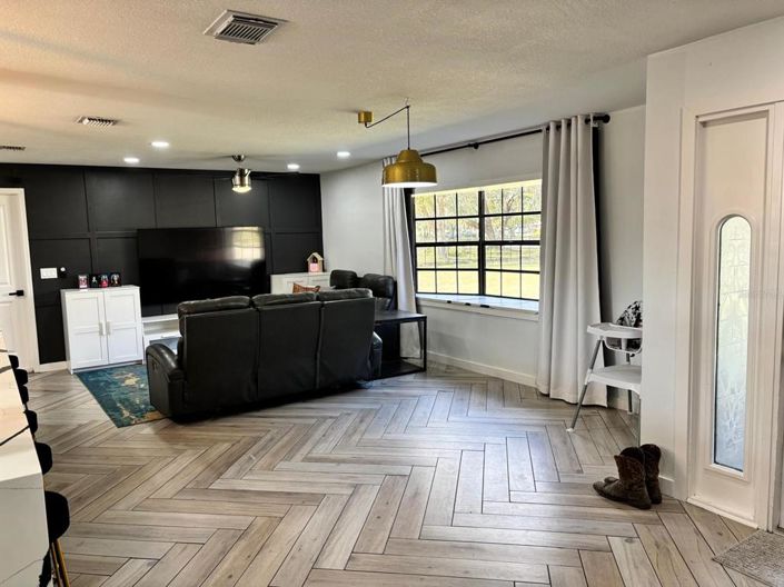 Image No.7-3 Bed Property for sale