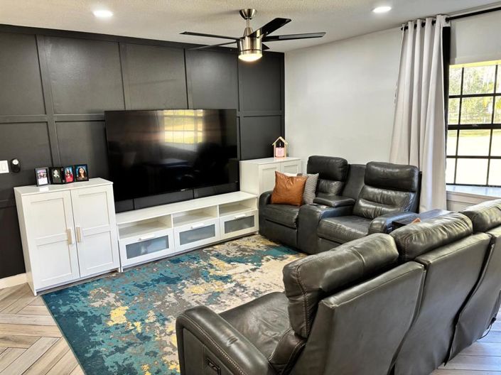 Image No.9-3 Bed Property for sale