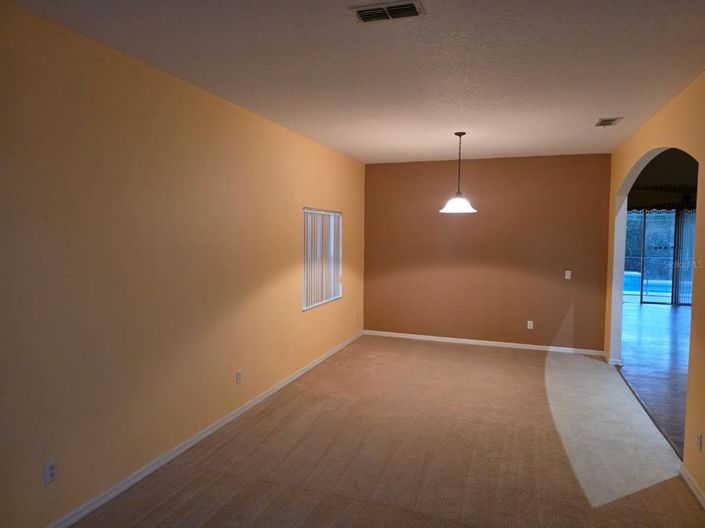 Image No.6-4 Bed Property for sale