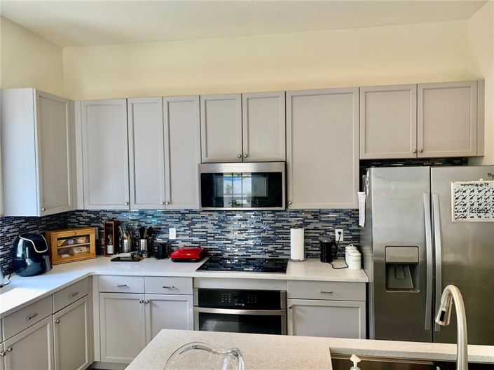 Image No.15-3 Bed Townhouse for sale