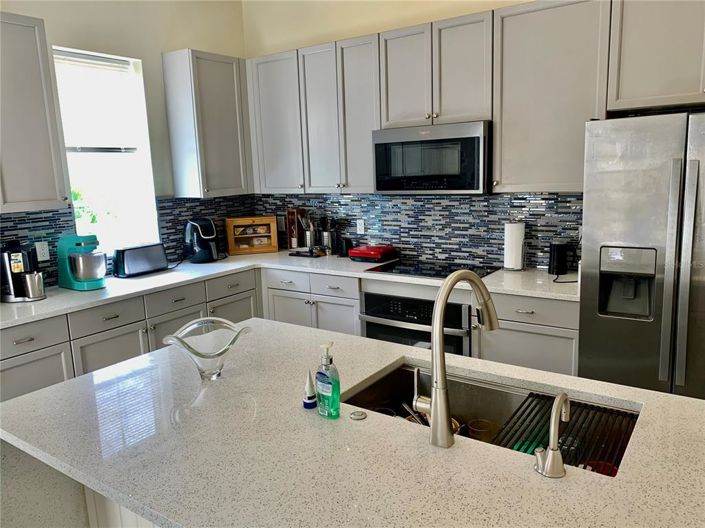 Image No.16-3 Bed Townhouse for sale