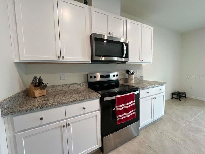 Image No.10-Propriété de 4 chambres à vendre à Davenport