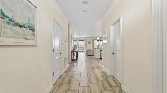 Image No.4-8 Bed Property for sale