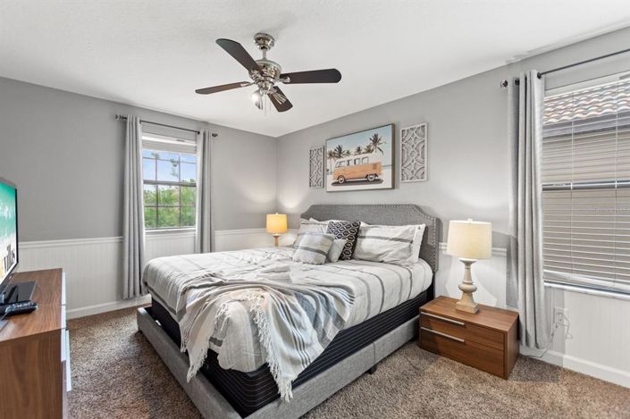 Image No.17-7 Bed Property for sale