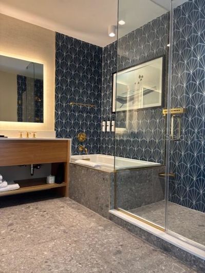 Image No.16-2 Bed Property for sale