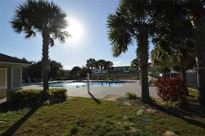 Image No.25-3 Bed Townhouse for sale