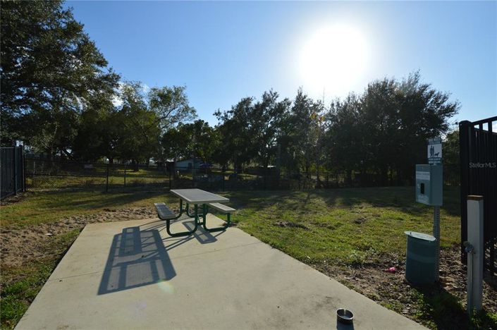 Image No.29-3 Bed Townhouse for sale