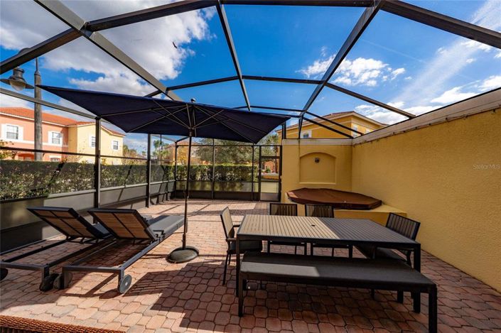 Image No.25-4 Bed Townhouse for sale