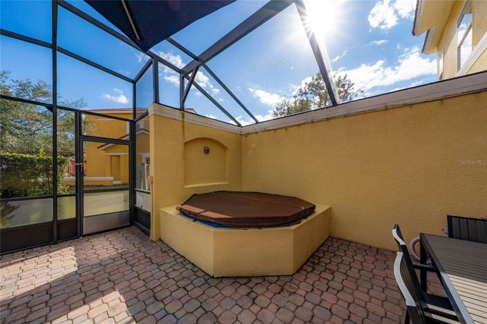 Image No.28-4 Bed Townhouse for sale