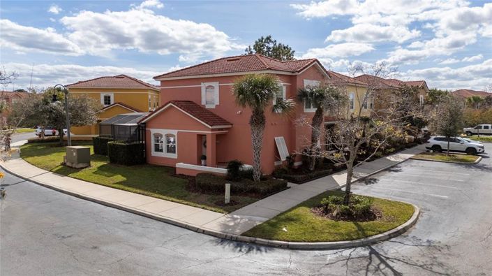 Image No.31-4 Bed Townhouse for sale