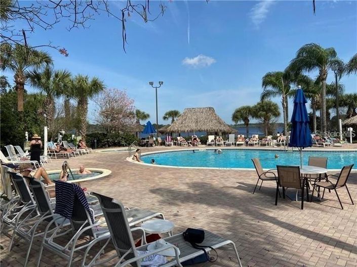 Image No.10-3 Bed Property for sale