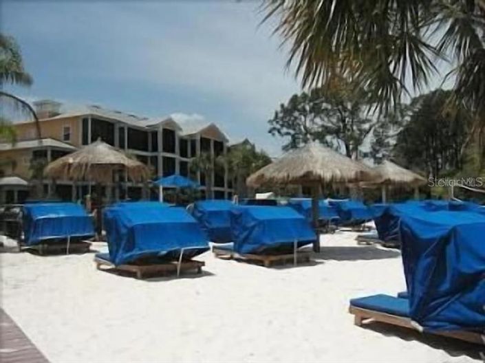 Image No.12-3 Bed Property for sale