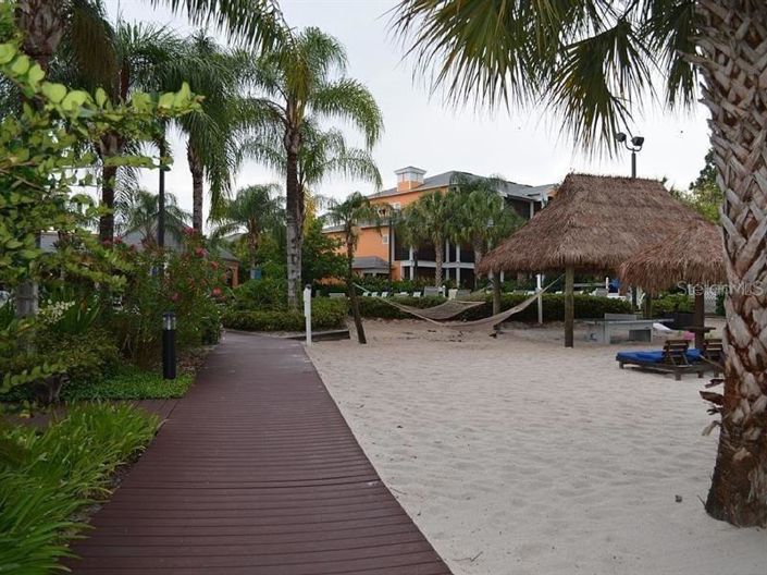 Image No.17-3 Bed Property for sale