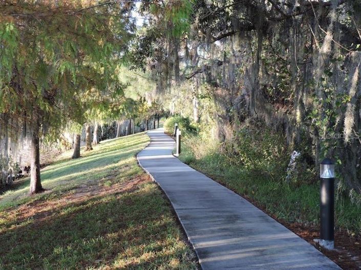 Image No.18-3 Bed Property for sale