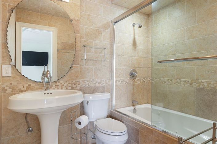 Image No.32-Maison de ville de 2 chambres à vendre à Treasure Island