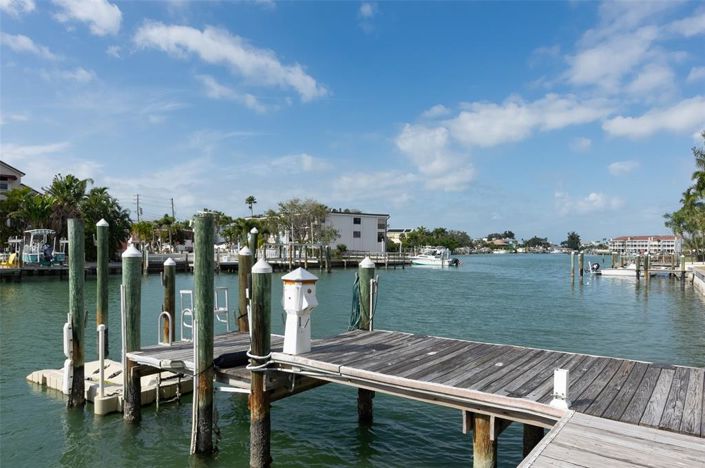 Image No.42-Maison de ville de 2 chambres à vendre à Treasure Island