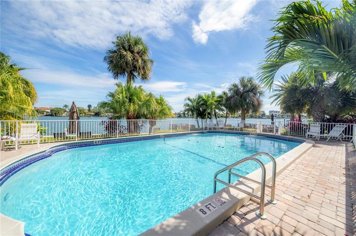 Image No.16-Propriété de 2 chambres à vendre à St. Petersburg