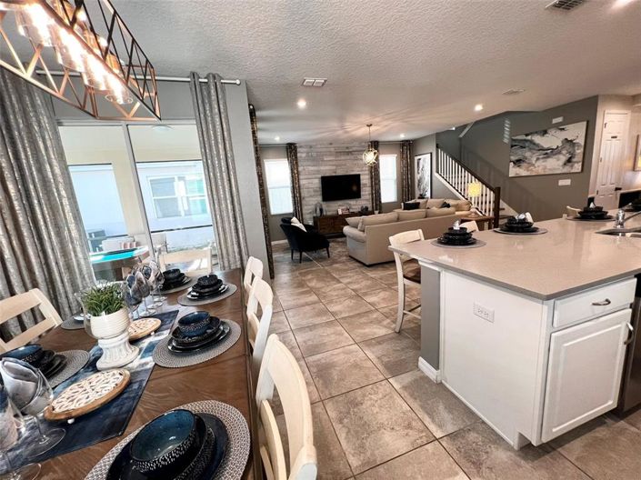 Image No.6-Propriété de 6 chambres à vendre à Kissimmee